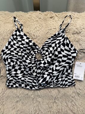 Kohl's Black & White Check Cutout Tank